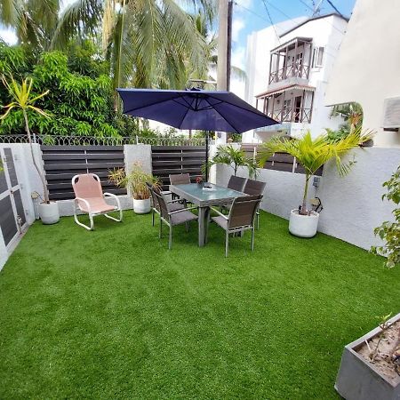 Villa Bienvenue Beachfront House Flic-en-Flacq Екстериор снимка