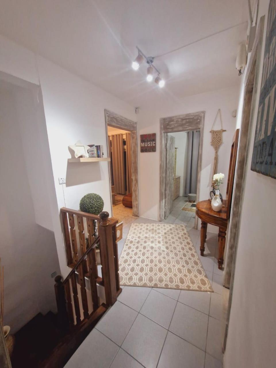 Villa Bienvenue Beachfront House Flic-en-Flacq Екстериор снимка